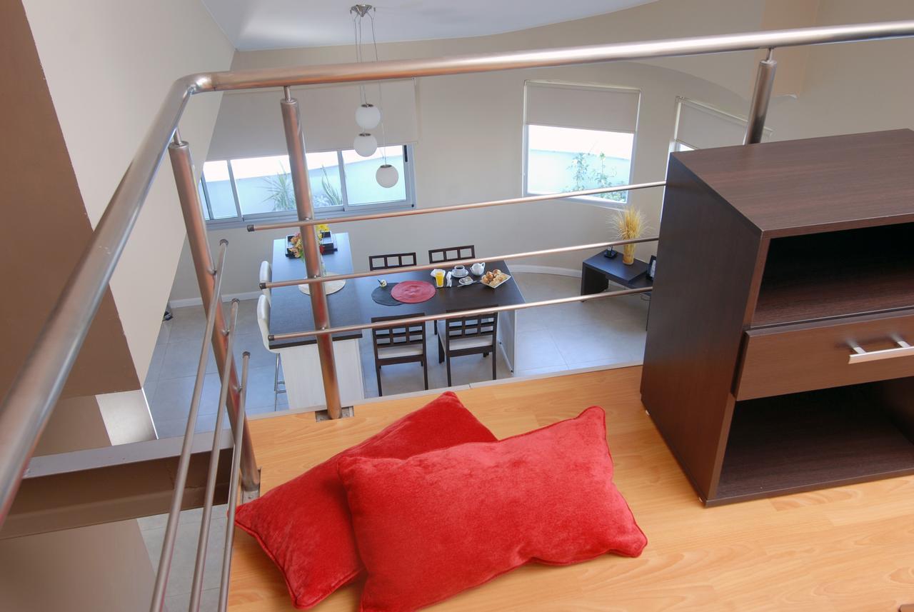 Plaza Suites Campana Εξωτερικό φωτογραφία
